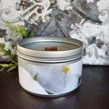 Load image into Gallery viewer, Gardenia Wooden Wick Candle
